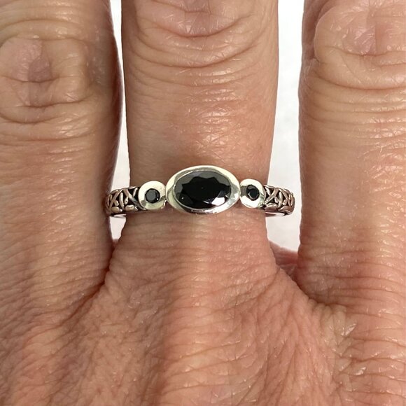 Silpada Sterling Silver 925 Black Faceted Oval Cubic Zirconia Band Ring Sz 8 - Picture 1 of 16